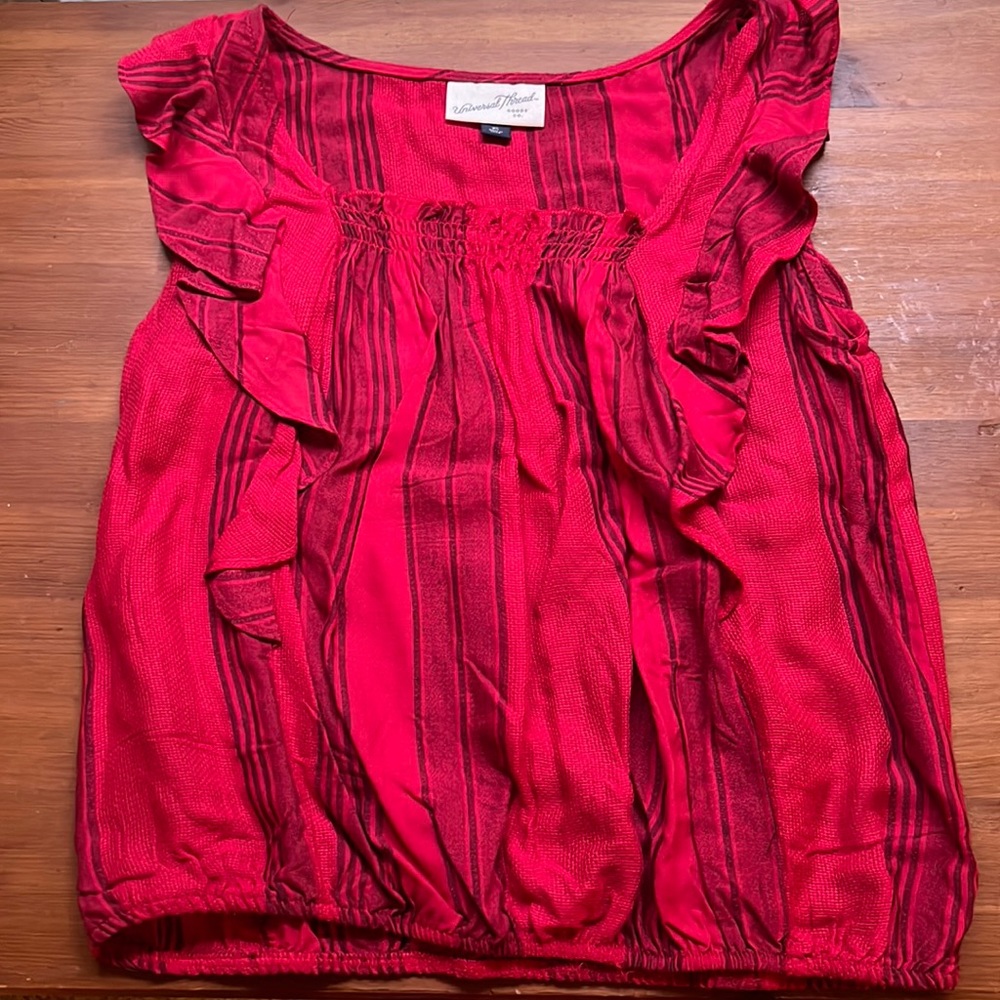 red tank top